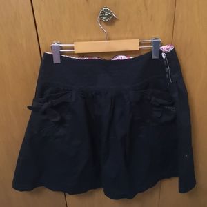 3/$15 Billabong skirt